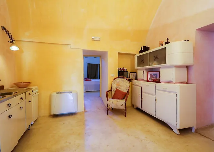 Luna E Basilico By Casa Di Marco * Parabita