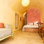 Luna E Basilico By Casa Di Marco Parabita