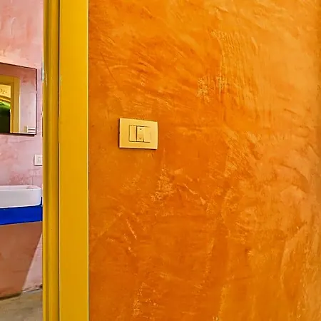 Luna E Basilico By Casa Di Marco * Parabita